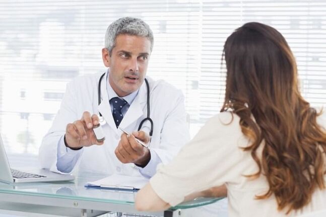 Doctor recommends treatment for papillomavirus